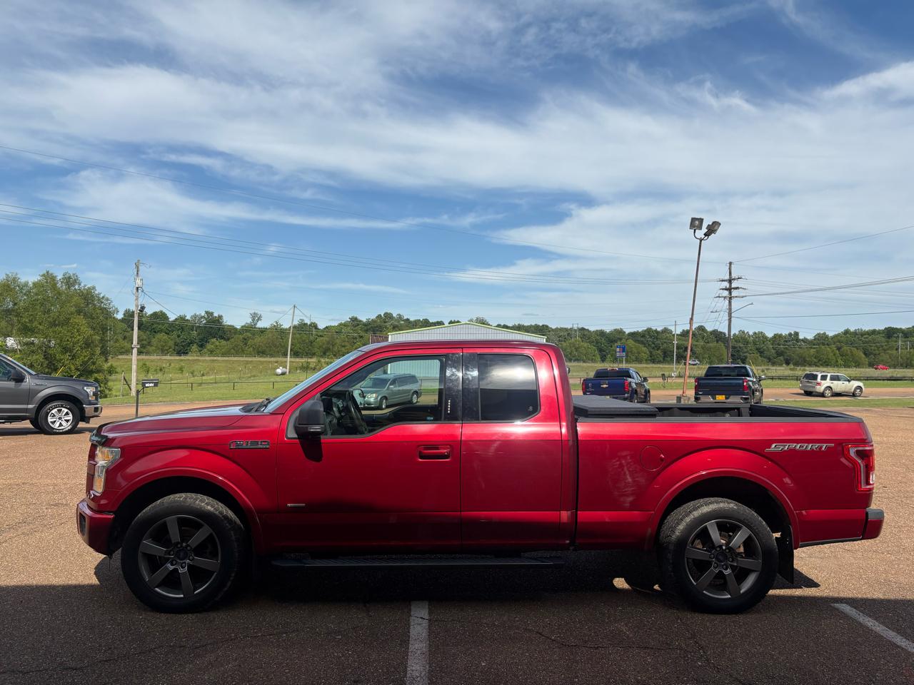 Ford F-150 XL SuperCab 6.5-ft. Bed 2WD 2015
