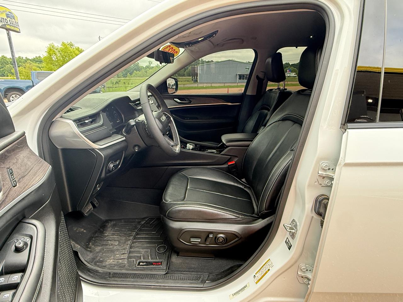 Jeep Grand Cherokee L Limited 2WD 2023