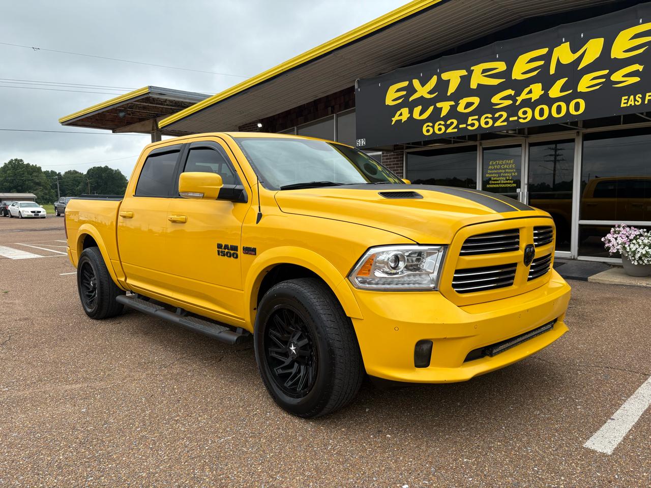 RAM 1500 Sport Crew Cab SWB 4WD 2016