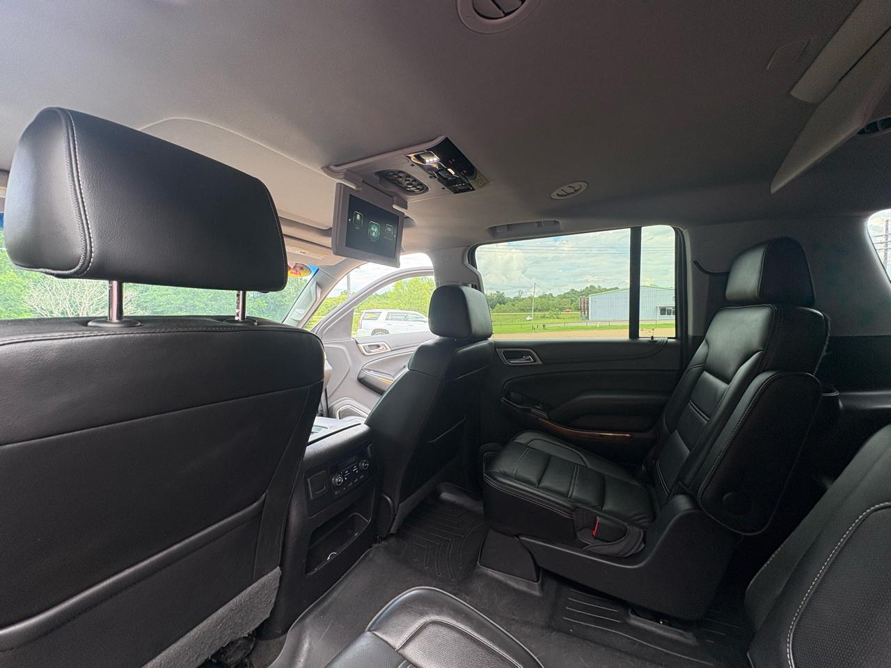 GMC Yukon XL Denali 4WD 2017