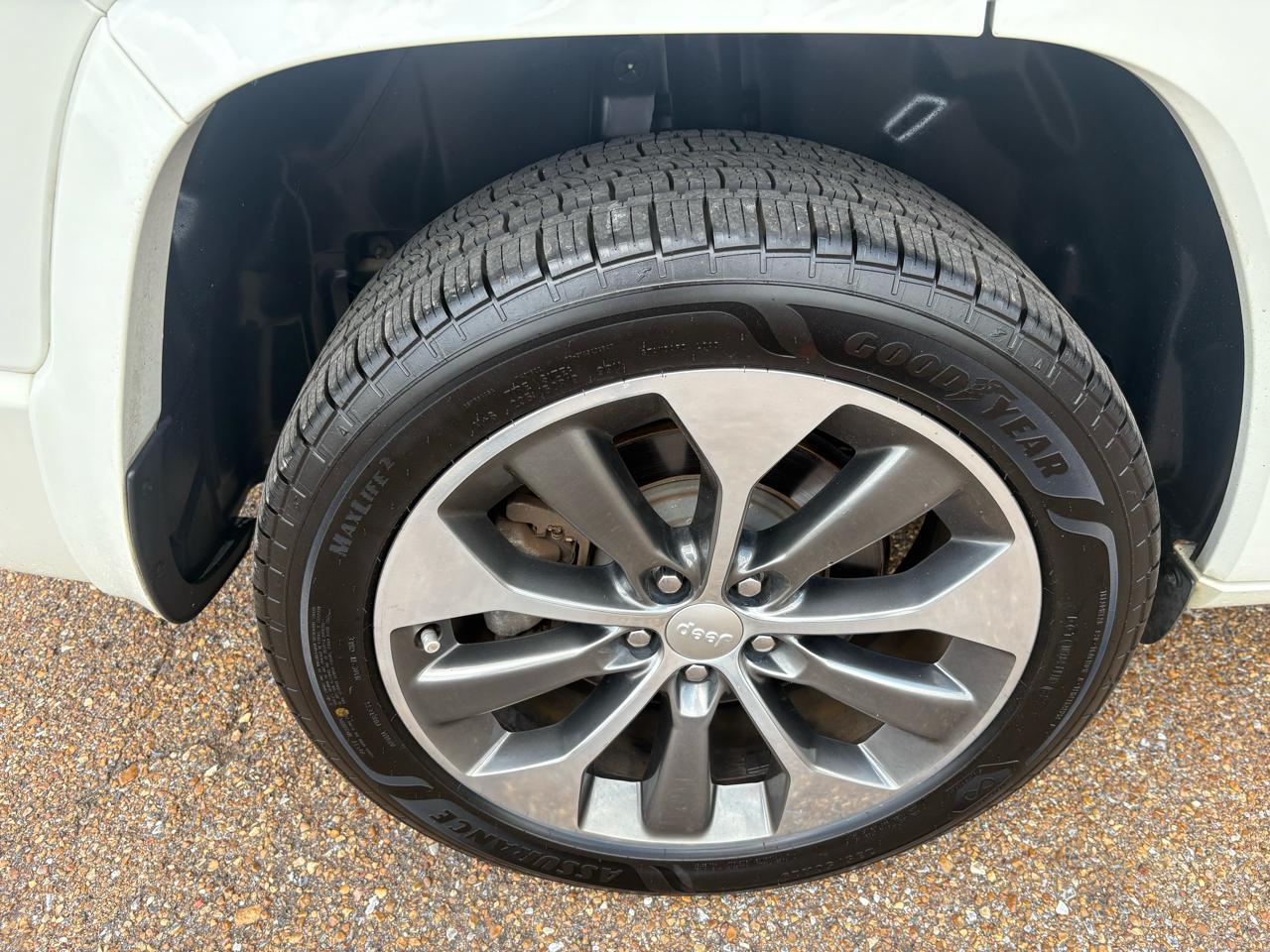 Jeep Cherokee Overland 4WD 2019