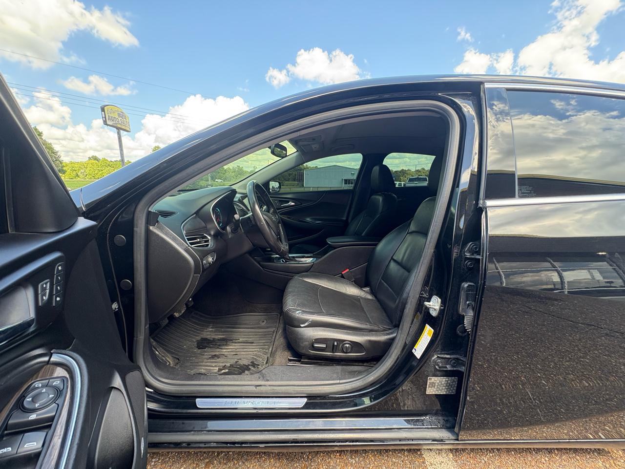 Chevrolet Malibu 4dr Sdn Premier w/2LZ 2018