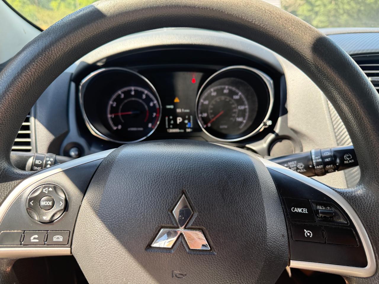 Mitsubishi Outlander Sport ES 2.0 CVT 2019