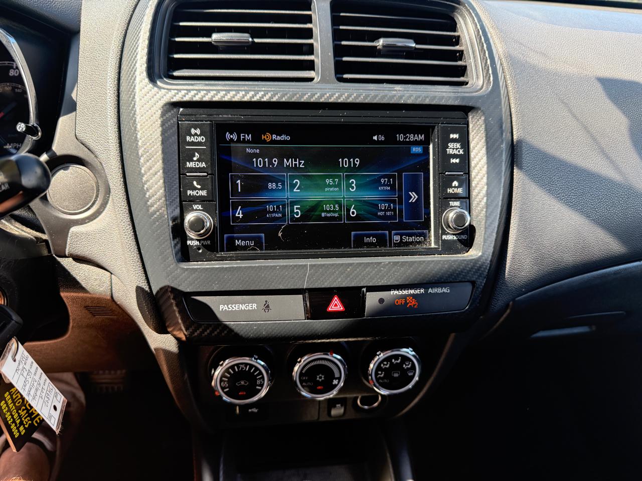 Mitsubishi Outlander Sport ES 2.0 CVT 2019