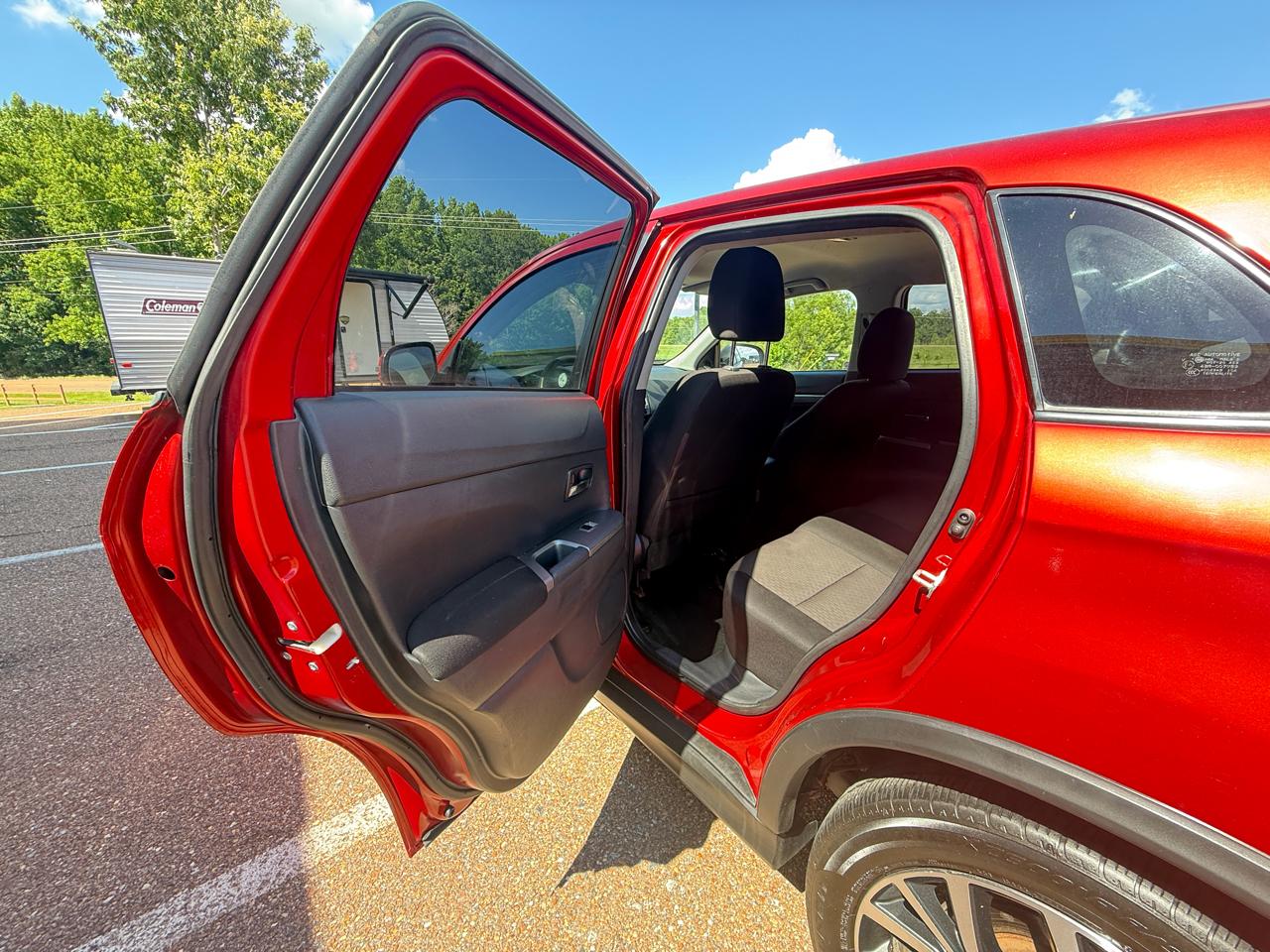 Mitsubishi Outlander Sport ES 2.0 CVT 2019
