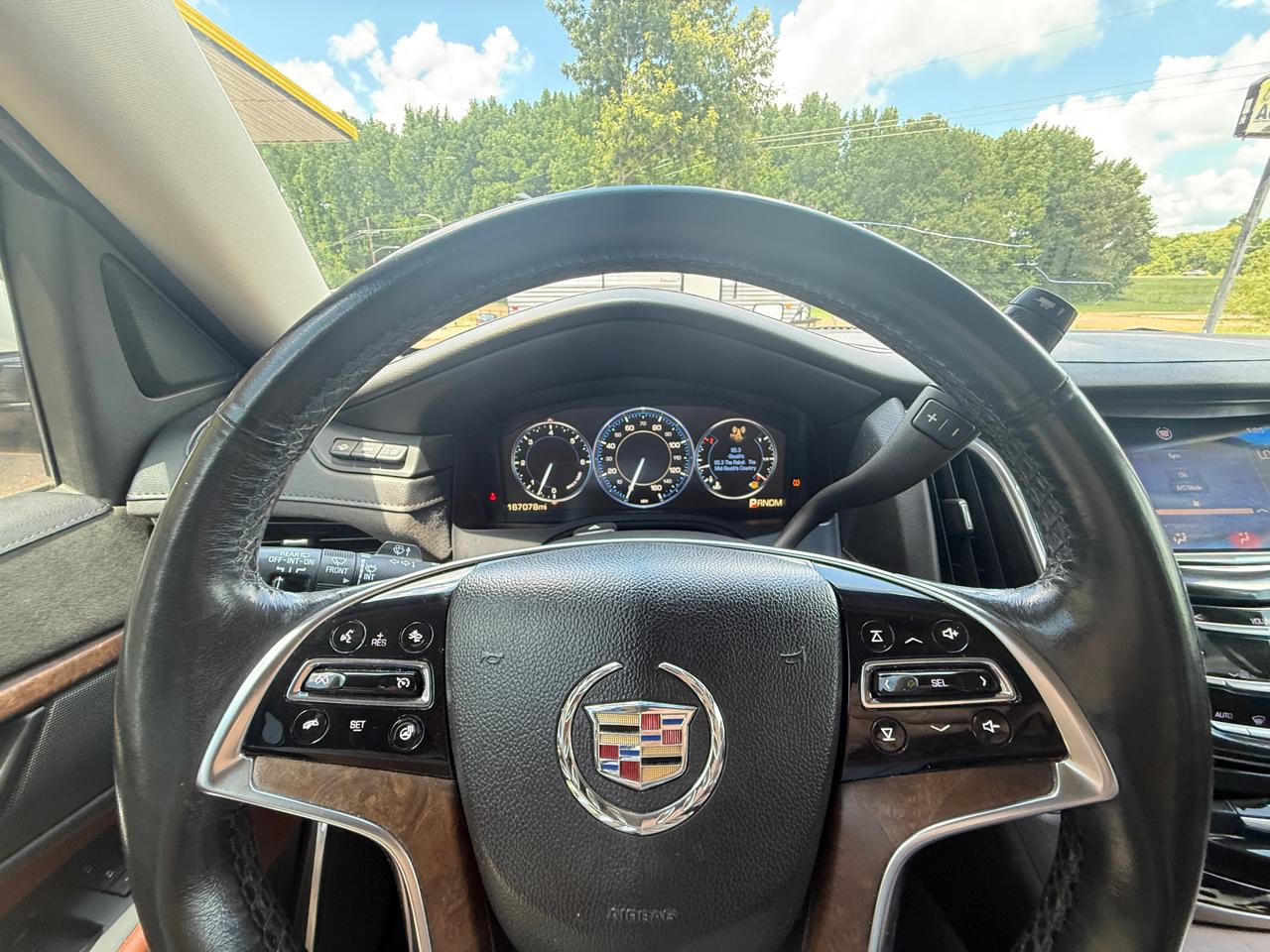 Cadillac Escalade 4WD 4dr Premium 2015
