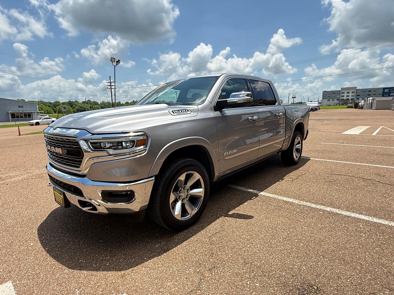 RAM 1500 Limited 4x4 Crew Cab 5'7" Box 2019