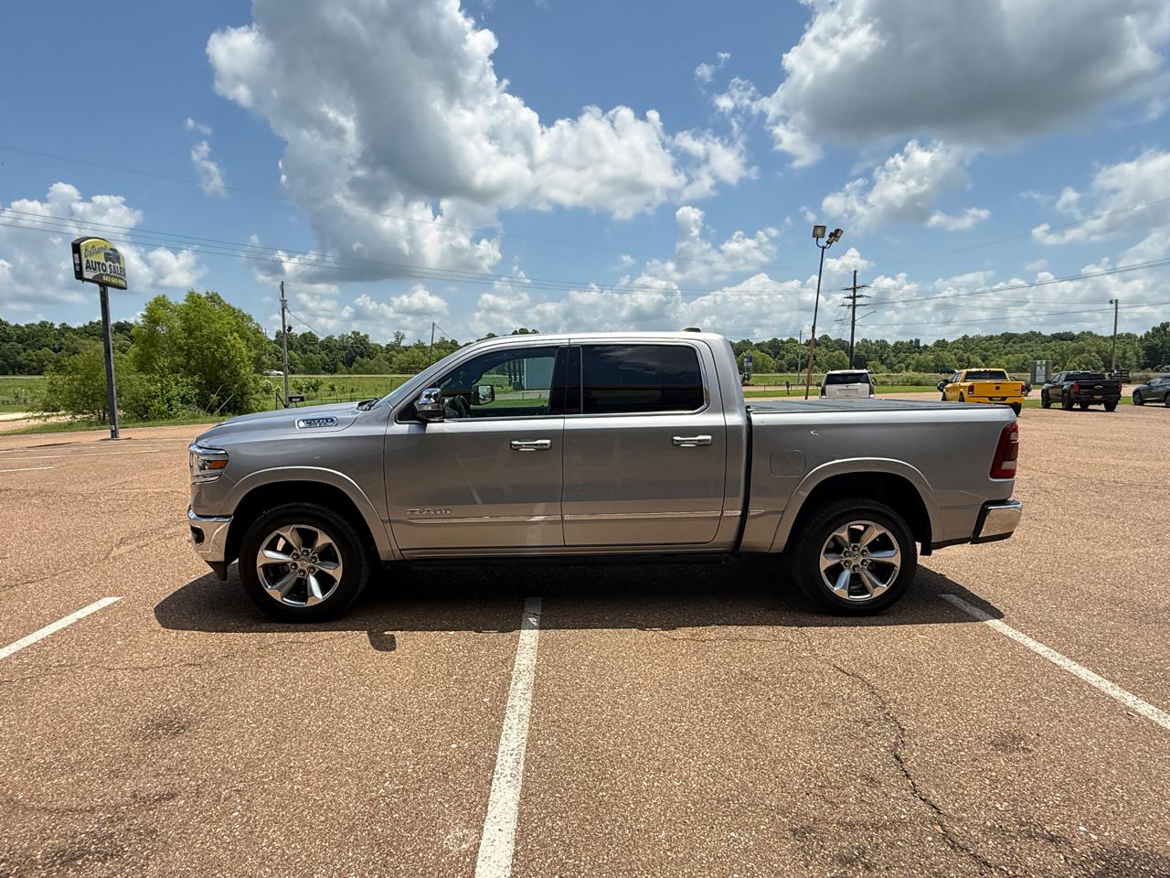 RAM 1500 Limited 4x4 Crew Cab 5'7" Box 2019