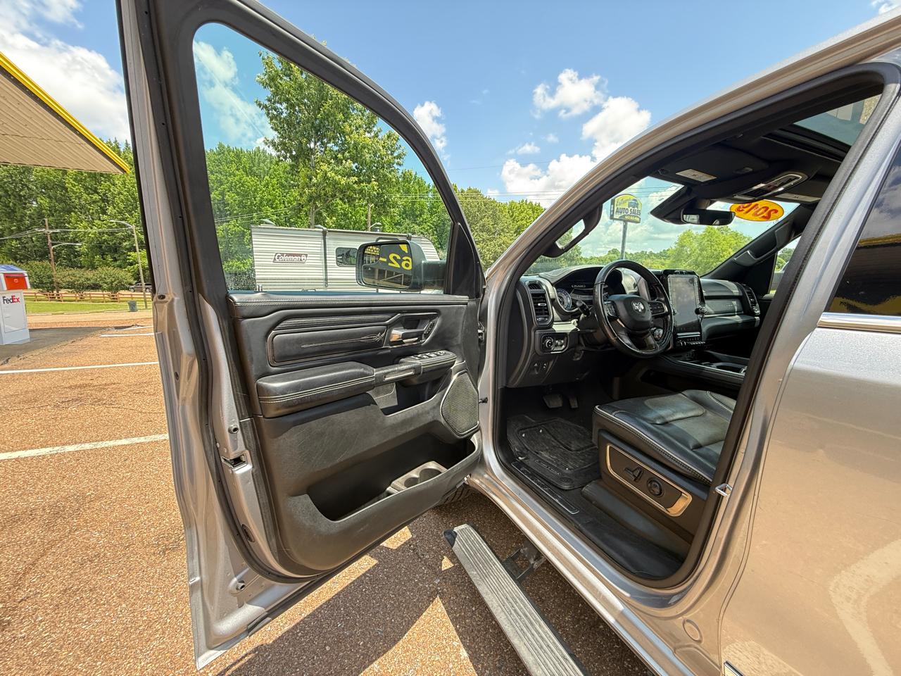 RAM 1500 Limited 4x4 Crew Cab 5'7" Box 2019