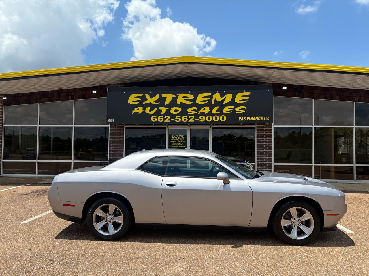 2015 Dodge Challenger 2dr Cpe SXT
