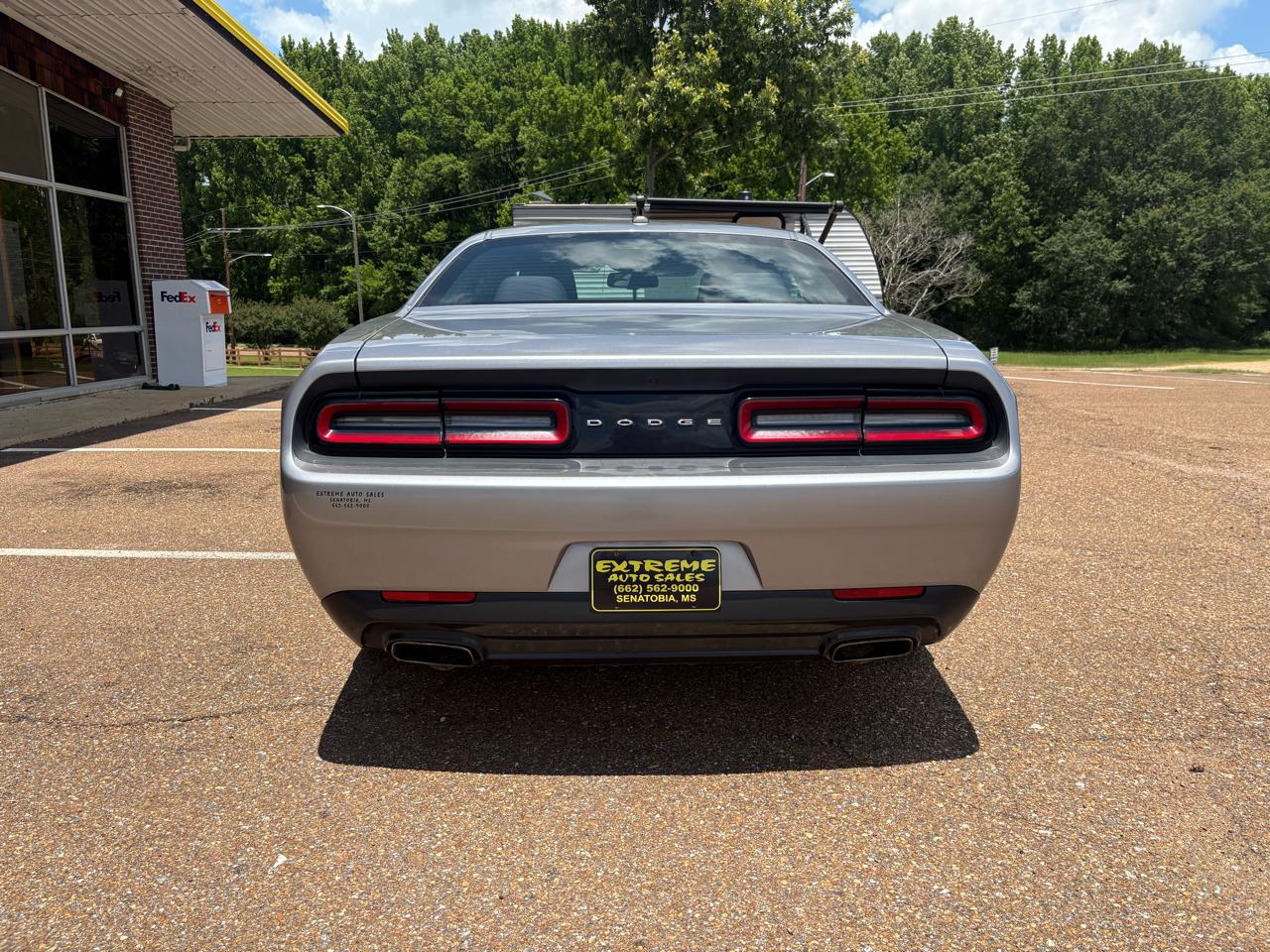 Dodge Challenger 2dr Cpe SXT 2015