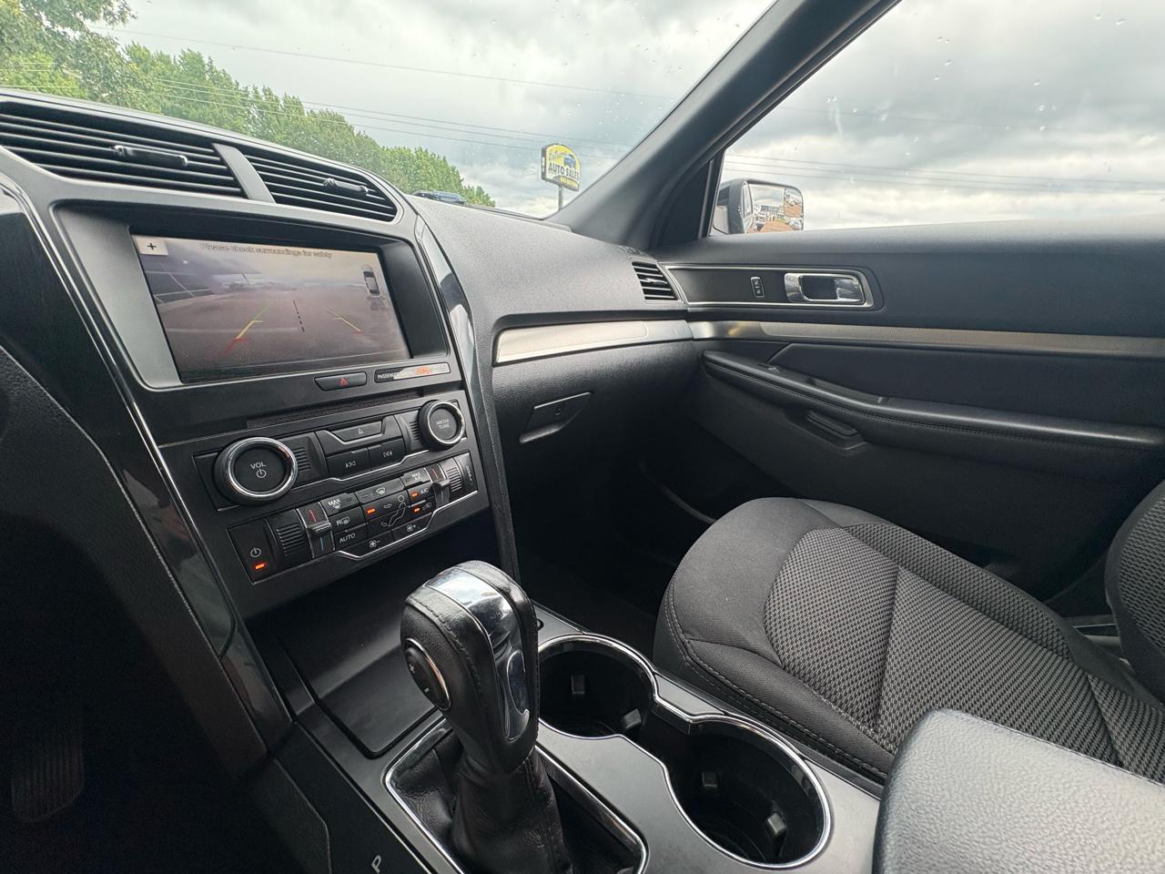 Ford Explorer XLT FWD 2018
