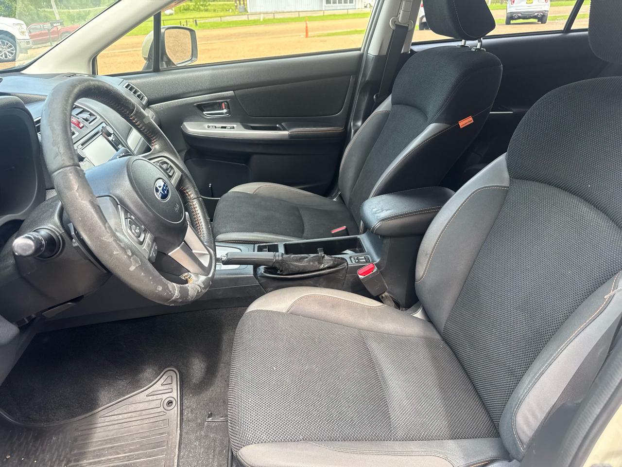 Subaru Crosstrek 5dr CVT 2.0i Premium 2016