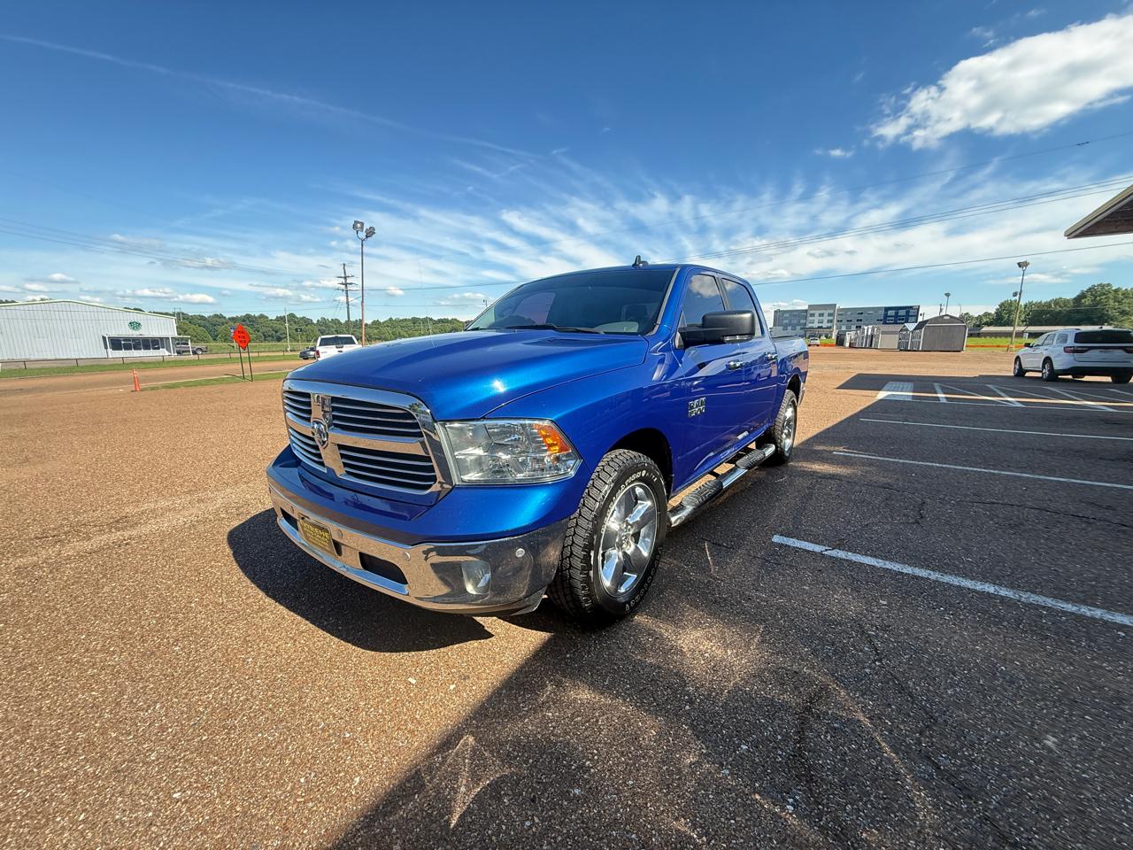 RAM 1500 Big Horn 4x4 Crew Cab 5'7" Box 2018