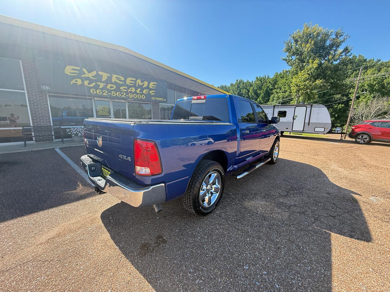 RAM 1500 Big Horn 4x4 Crew Cab 5'7" Box 2018