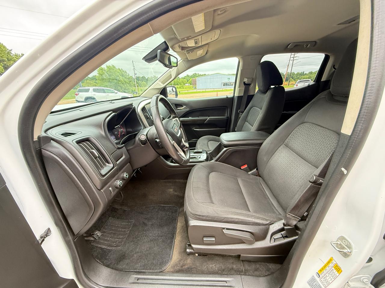 GMC Canyon 4WD Crew Cab 128.3" SLE 2015