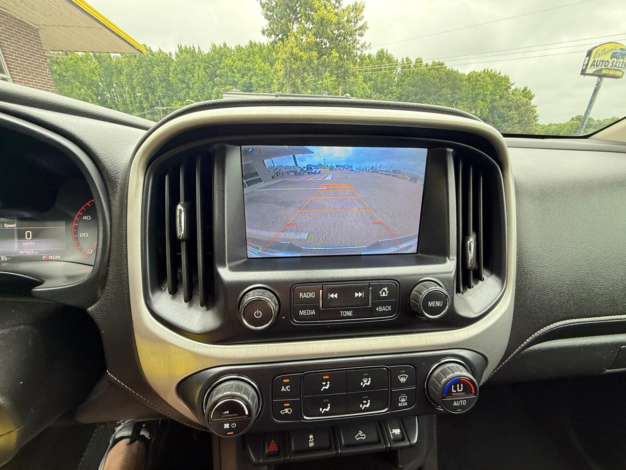 GMC Canyon 4WD Crew Cab 128.3" SLE 2015