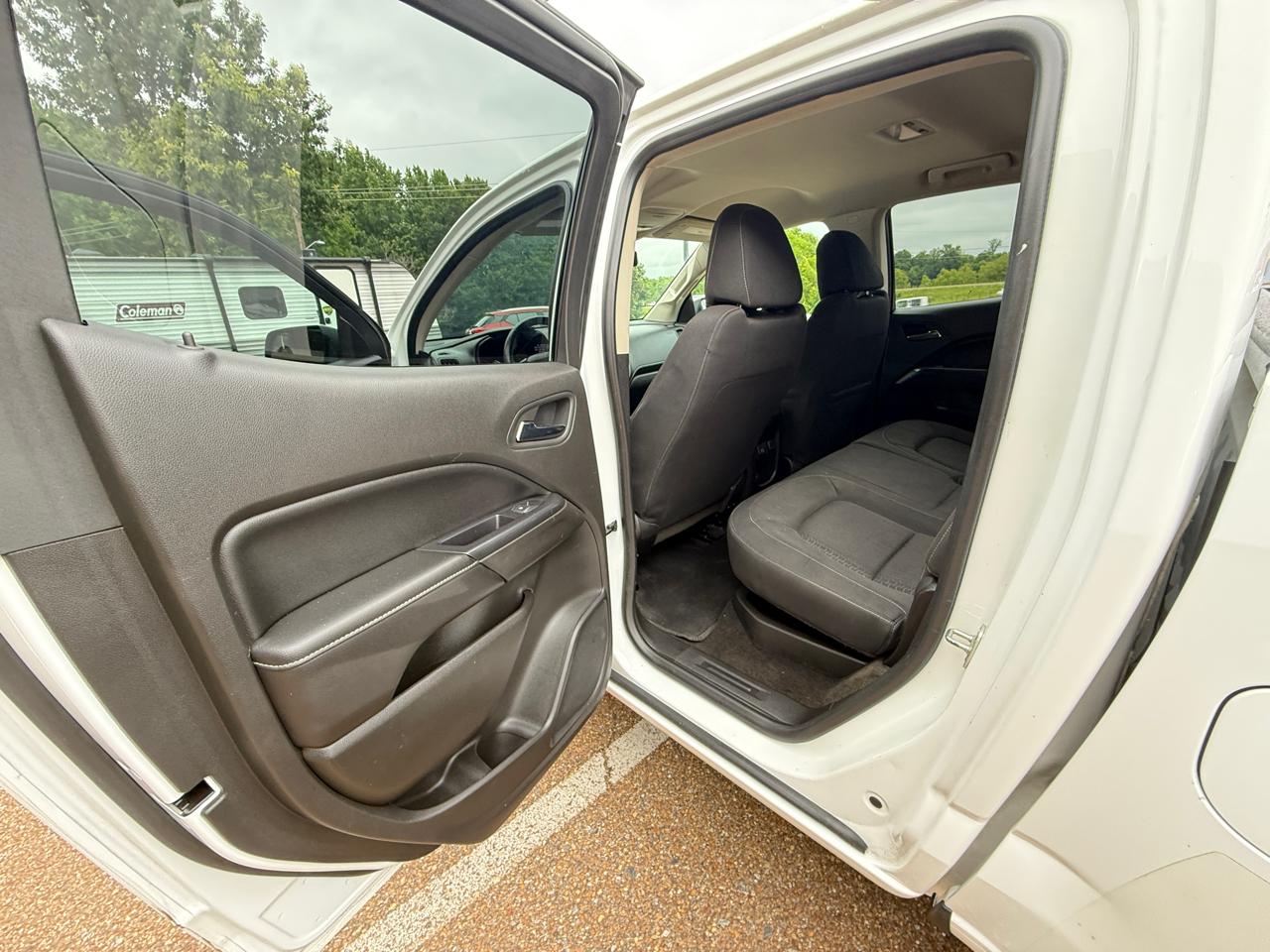 GMC Canyon 4WD Crew Cab 128.3" SLE 2015
