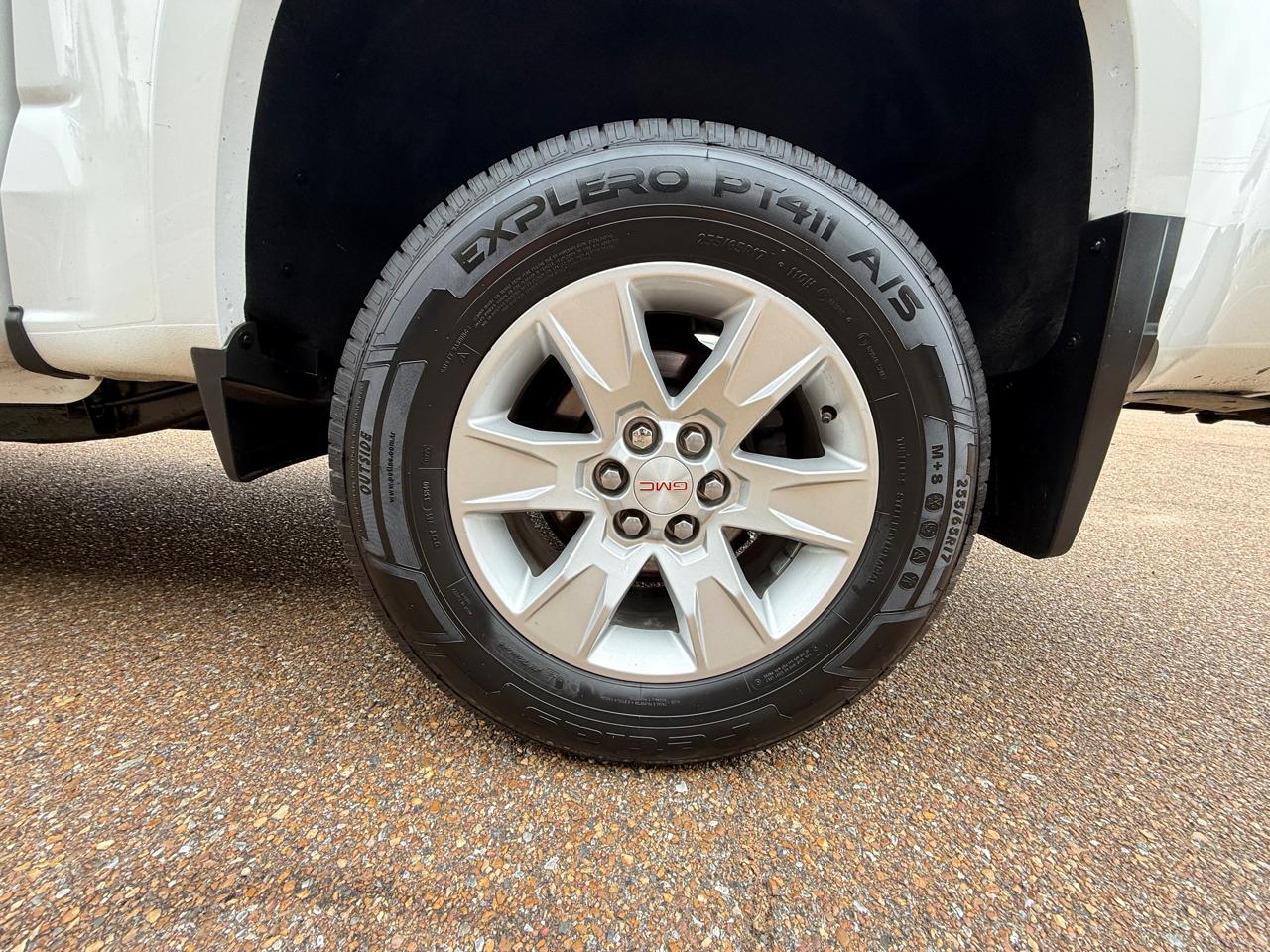 GMC Canyon 4WD Crew Cab 128.3" SLE 2015