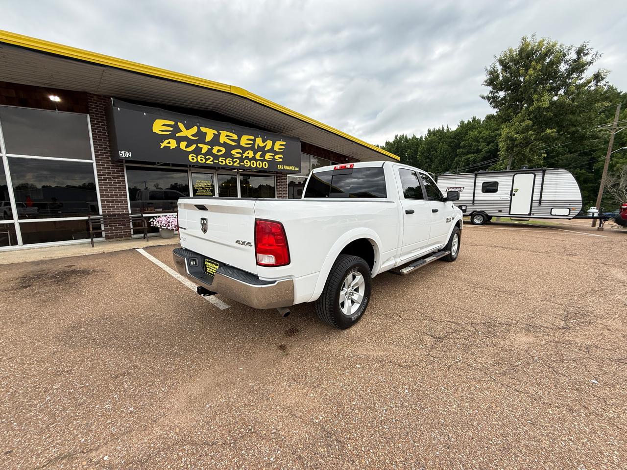 RAM 1500 4WD Crew Cab 149" Outdoorsman 2017