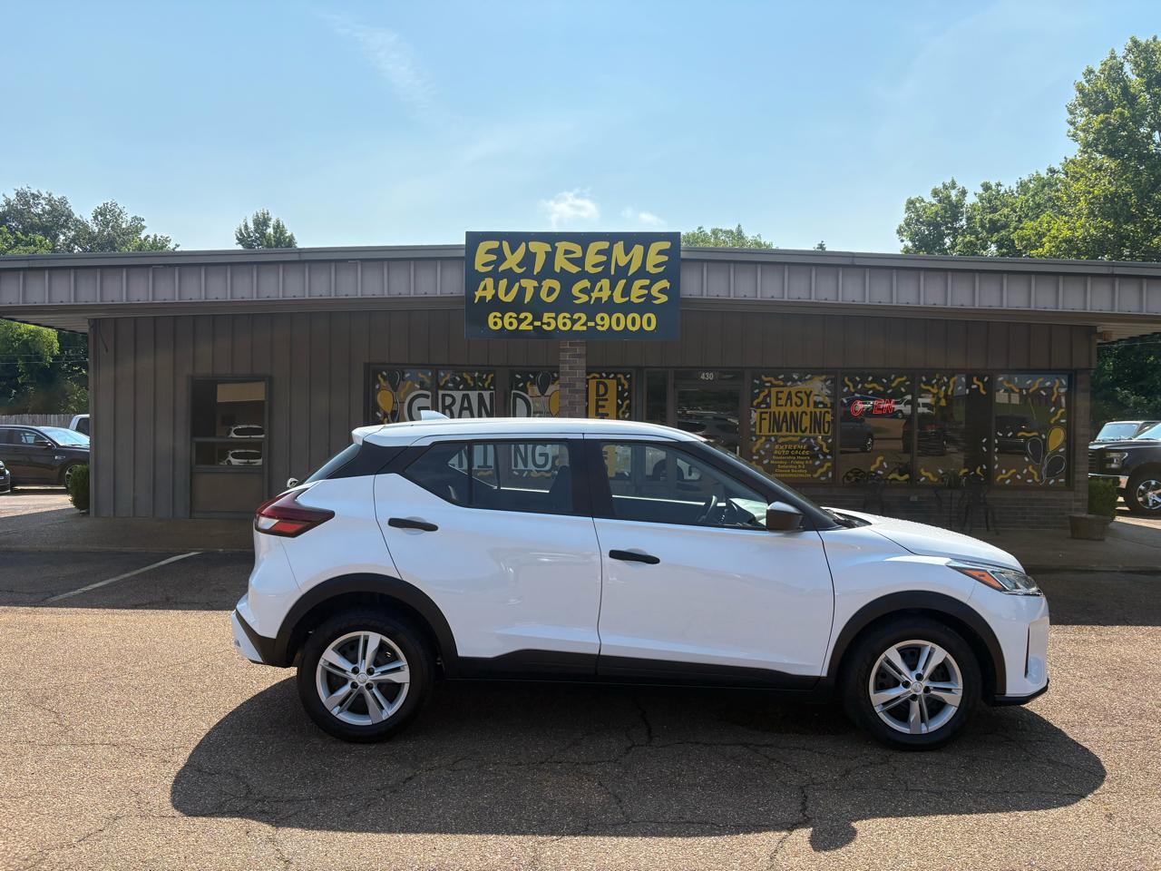 Nissan Kicks S FWD 2023