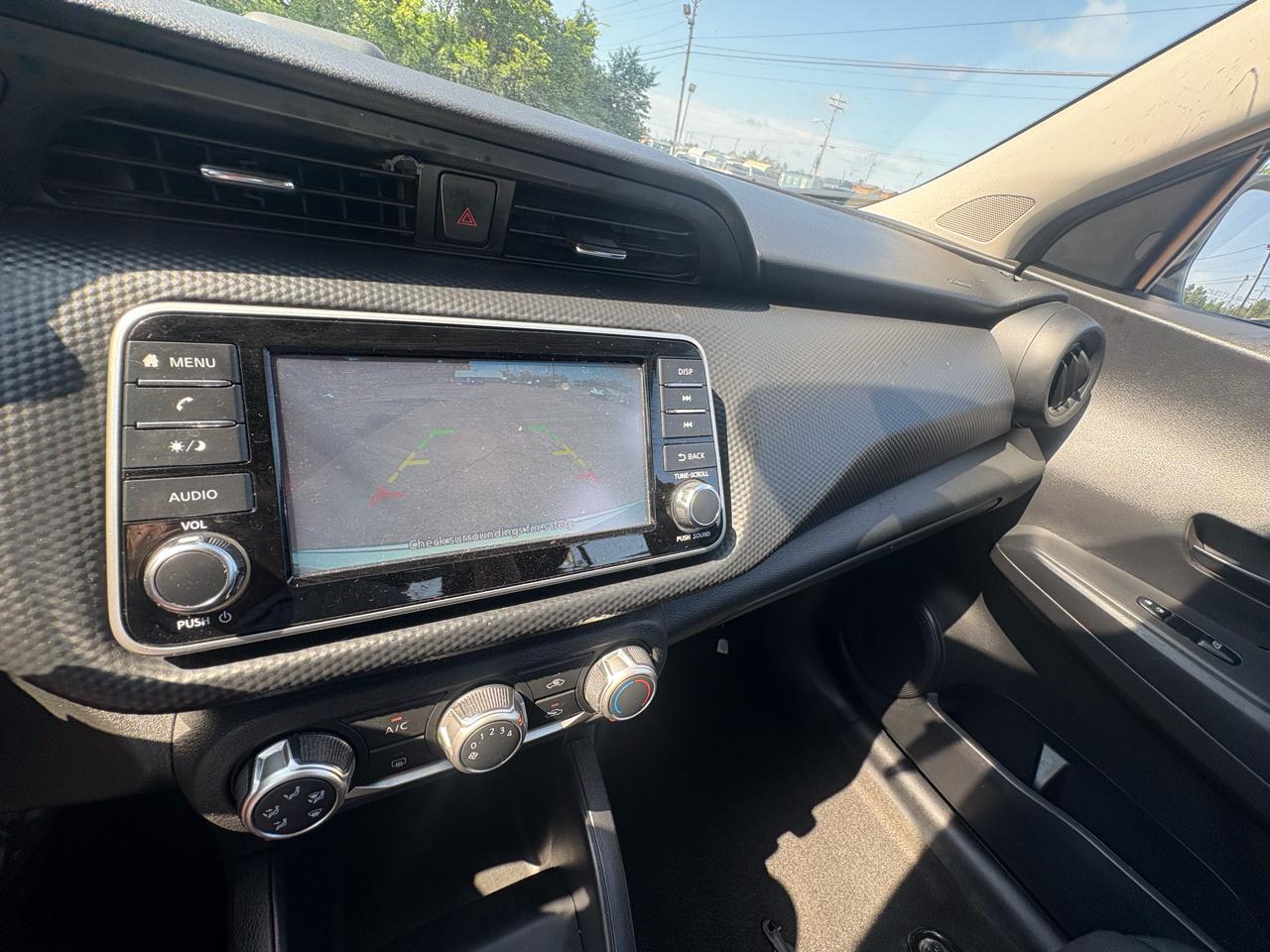 Nissan Kicks S FWD 2023
