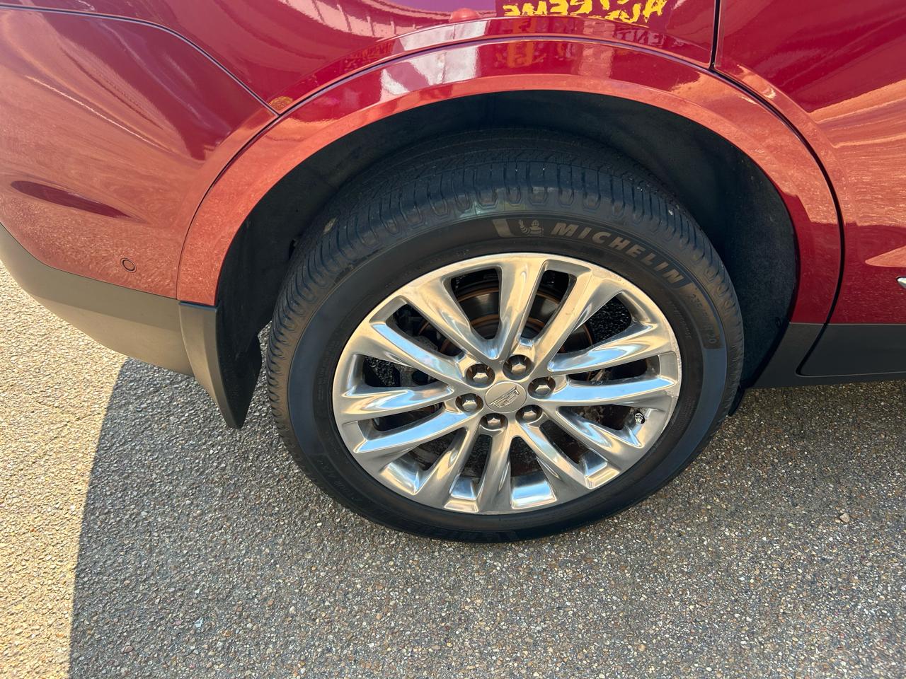 Cadillac XT5 AWD 4dr Platinum 2017