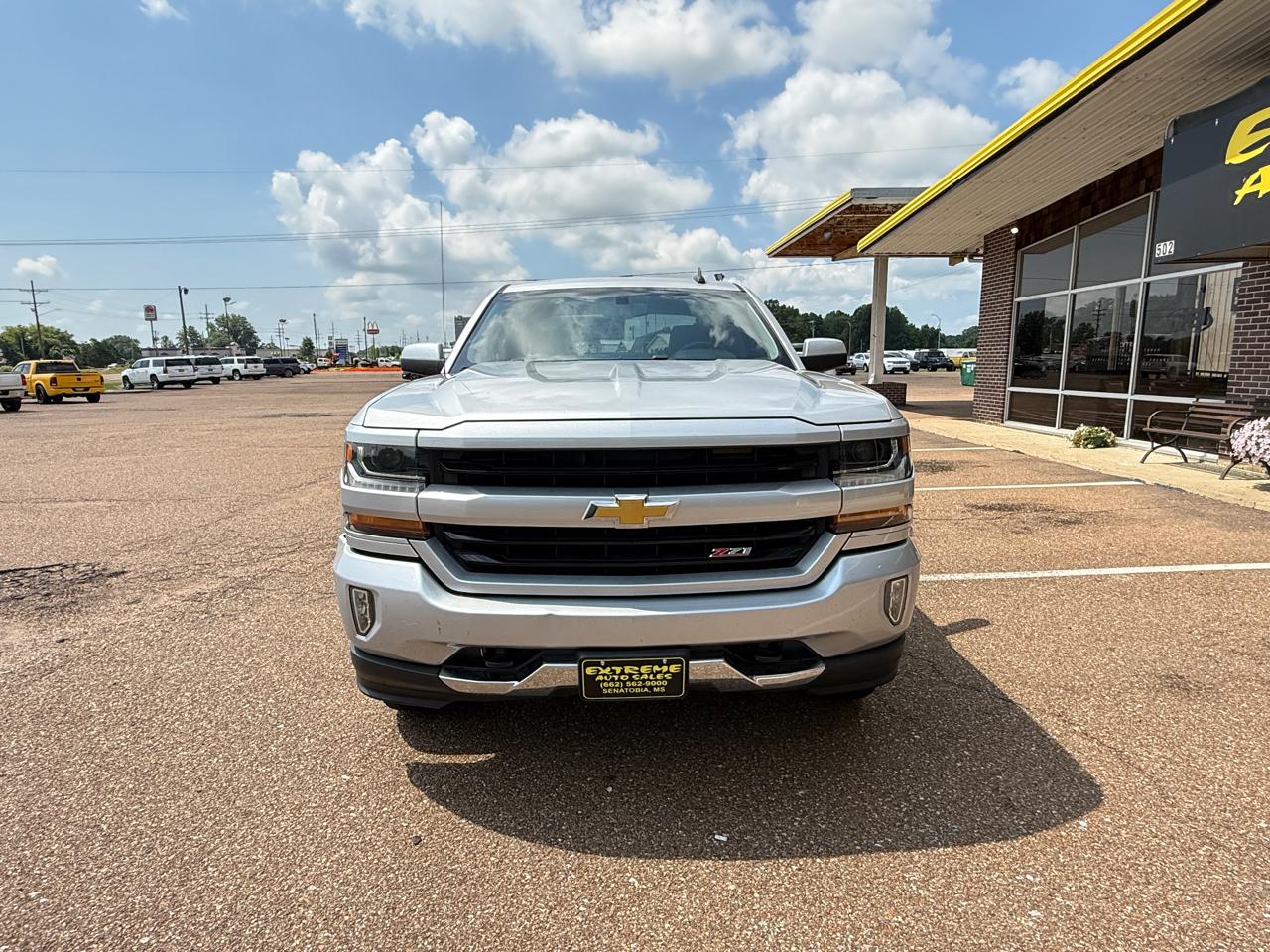 Chevrolet Silverado 1500 4WD Crew Cab 143.5" LT w/2LT 2017