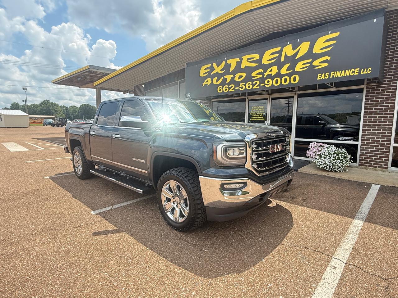 GMC Sierra 1500 4WD Crew Cab 143.5" SLT 2018