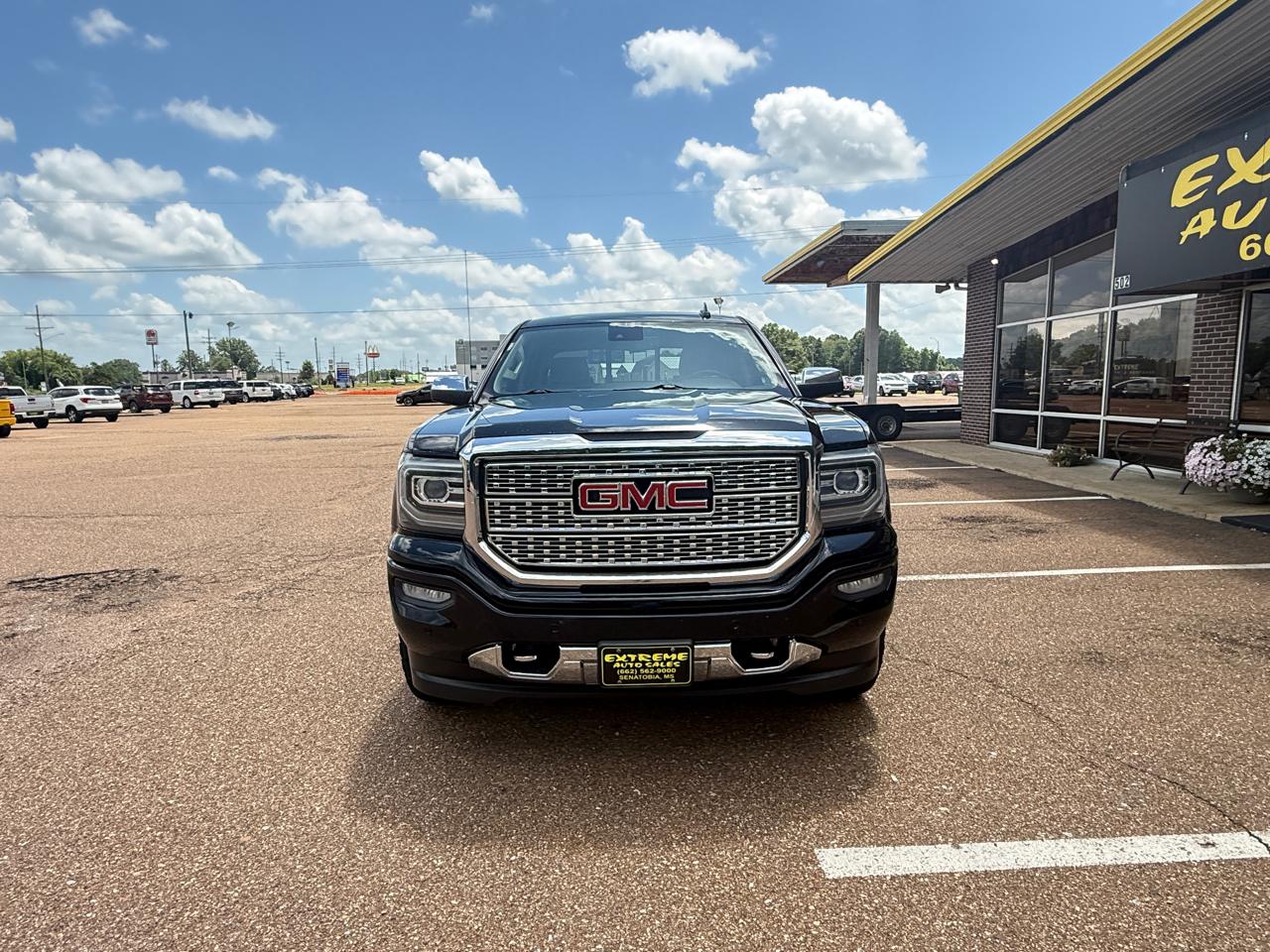 GMC Sierra 1500 4WD Crew Cab 143.5" Denali 2018