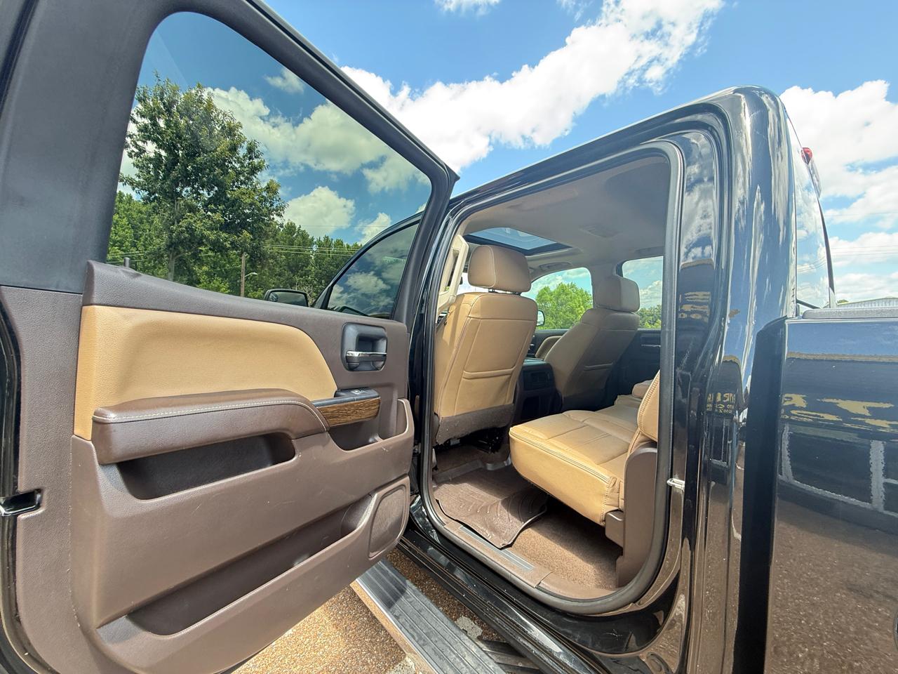 GMC Sierra 1500 4WD Crew Cab 143.5" Denali 2018