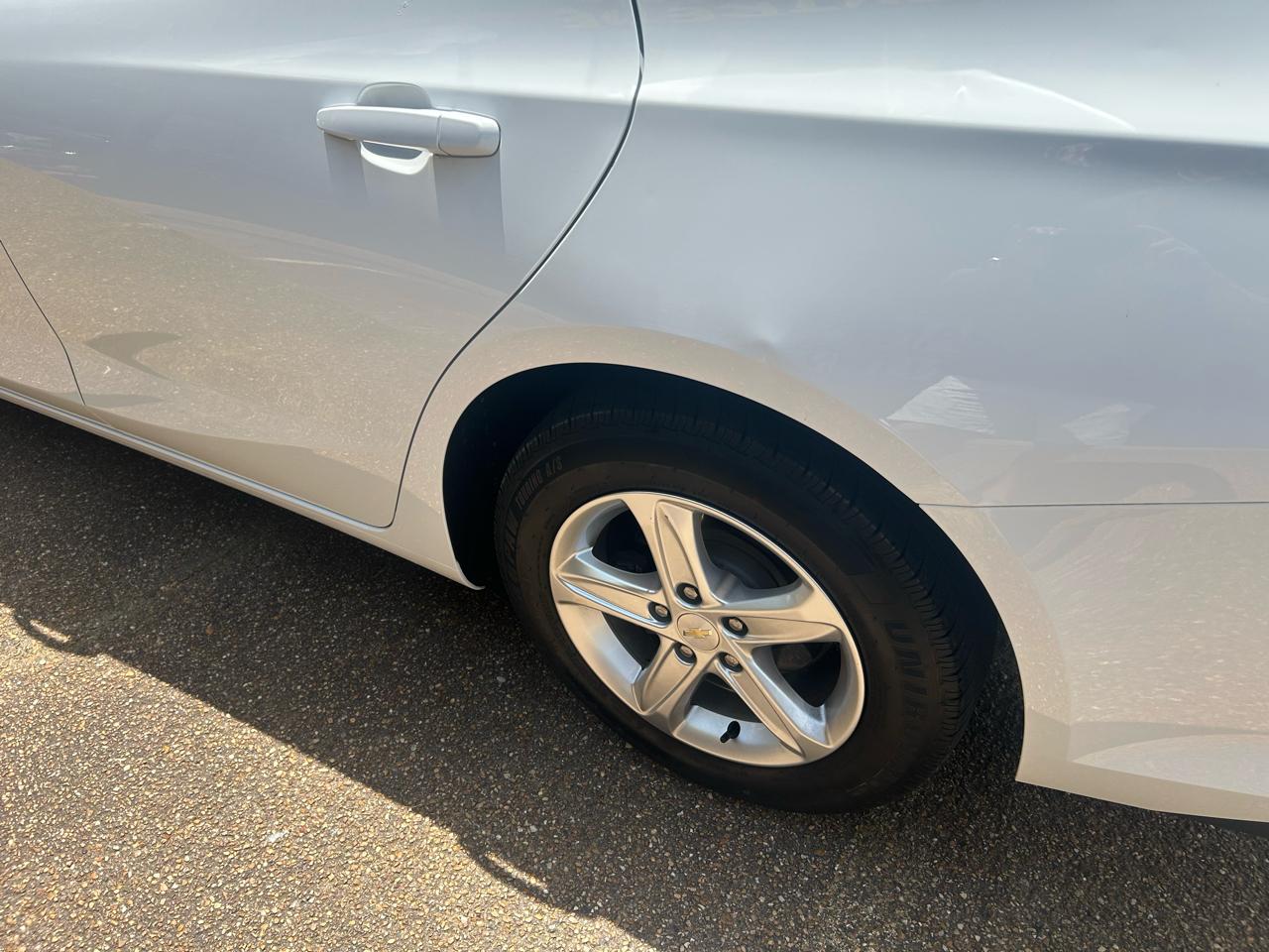 Chevrolet Malibu 4dr Sdn LS w/1FL 2021