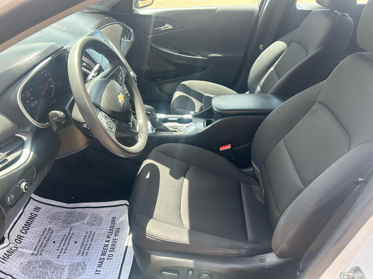 Chevrolet Malibu 4dr Sdn LS w/1FL 2021