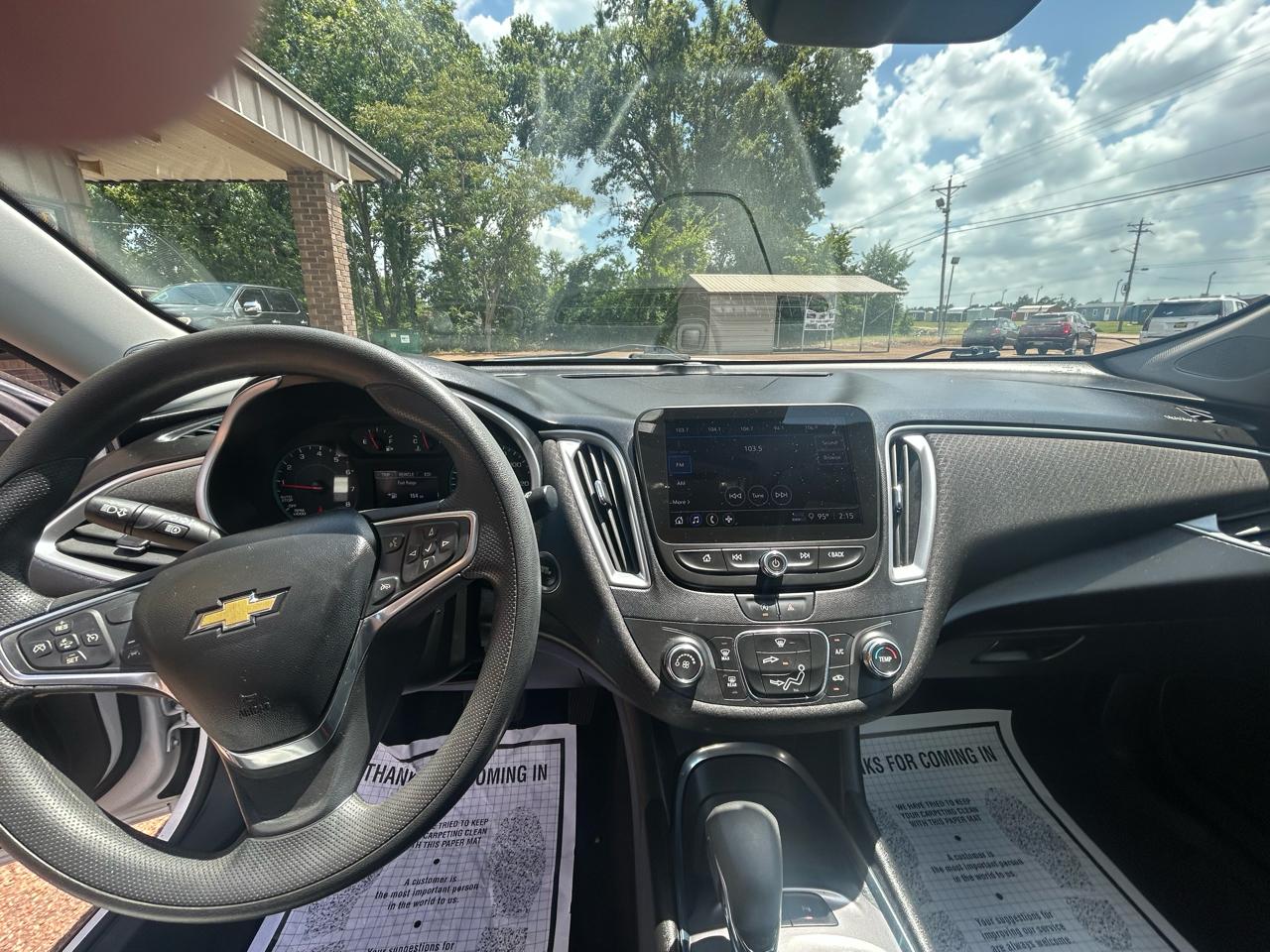 Chevrolet Malibu 4dr Sdn LS w/1FL 2021