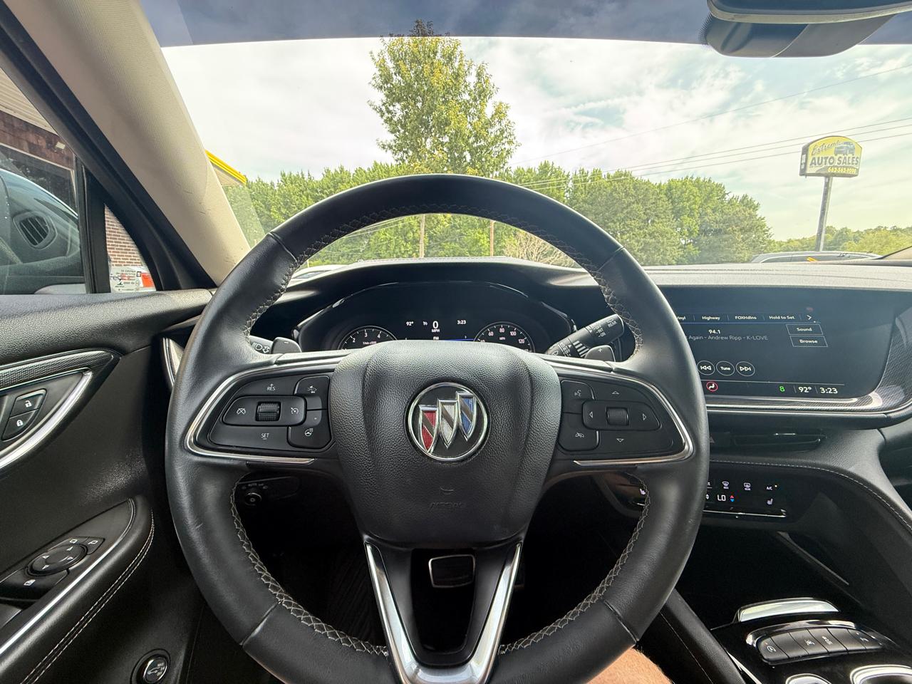 Buick Envision FWD 4dr Essence 2022