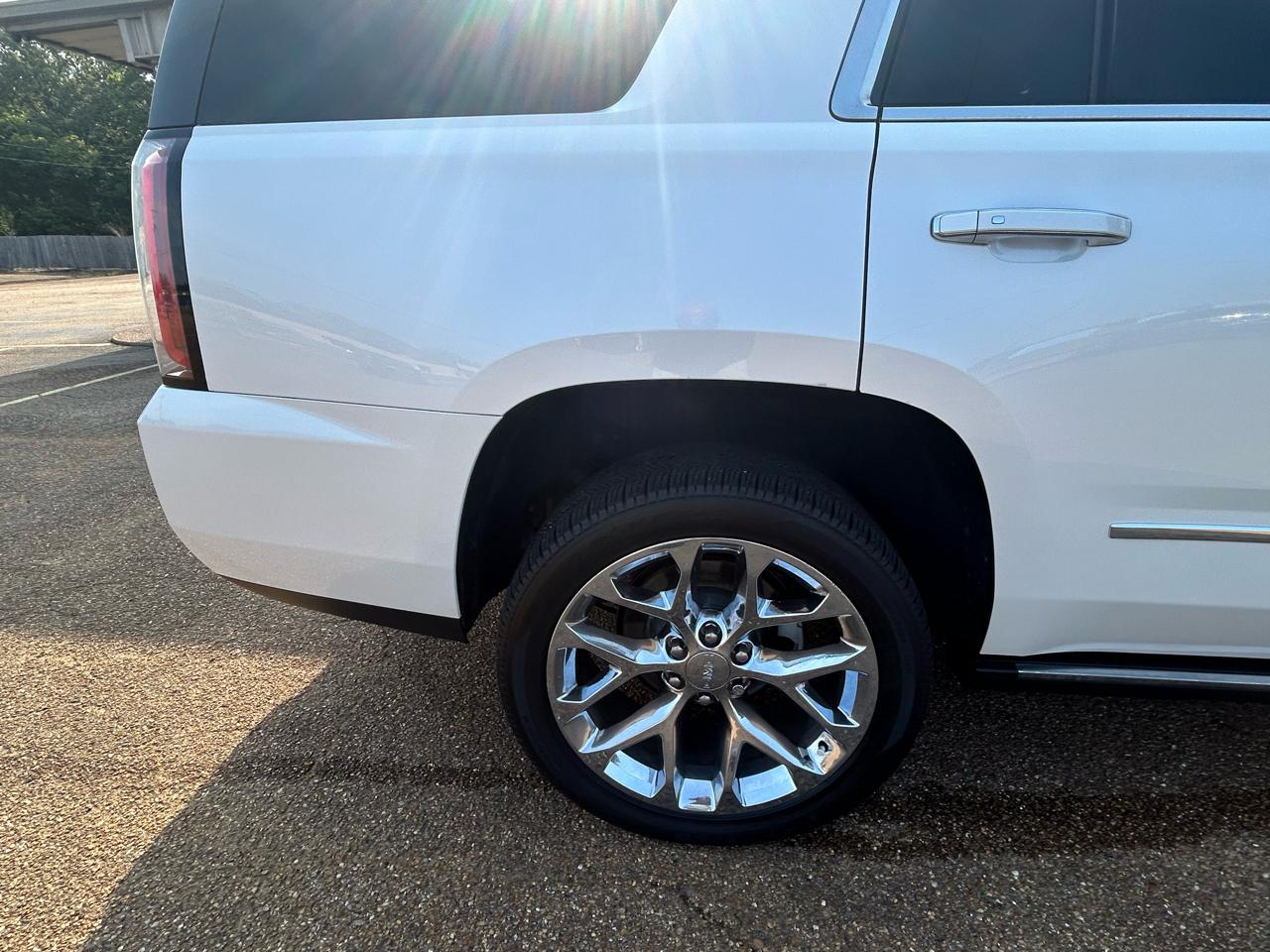 GMC Yukon 4WD 4dr Denali 2016