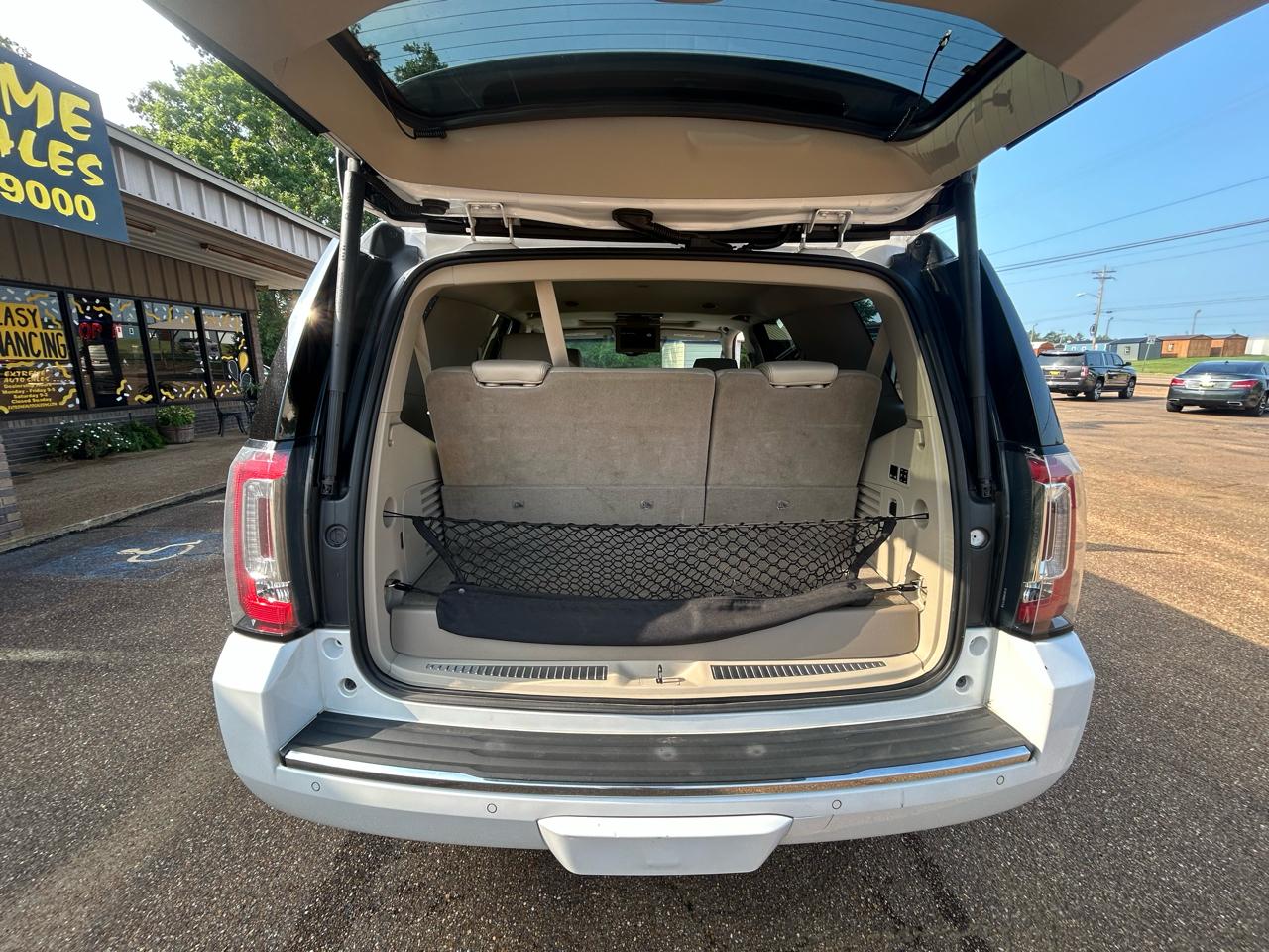 GMC Yukon 4WD 4dr Denali 2016