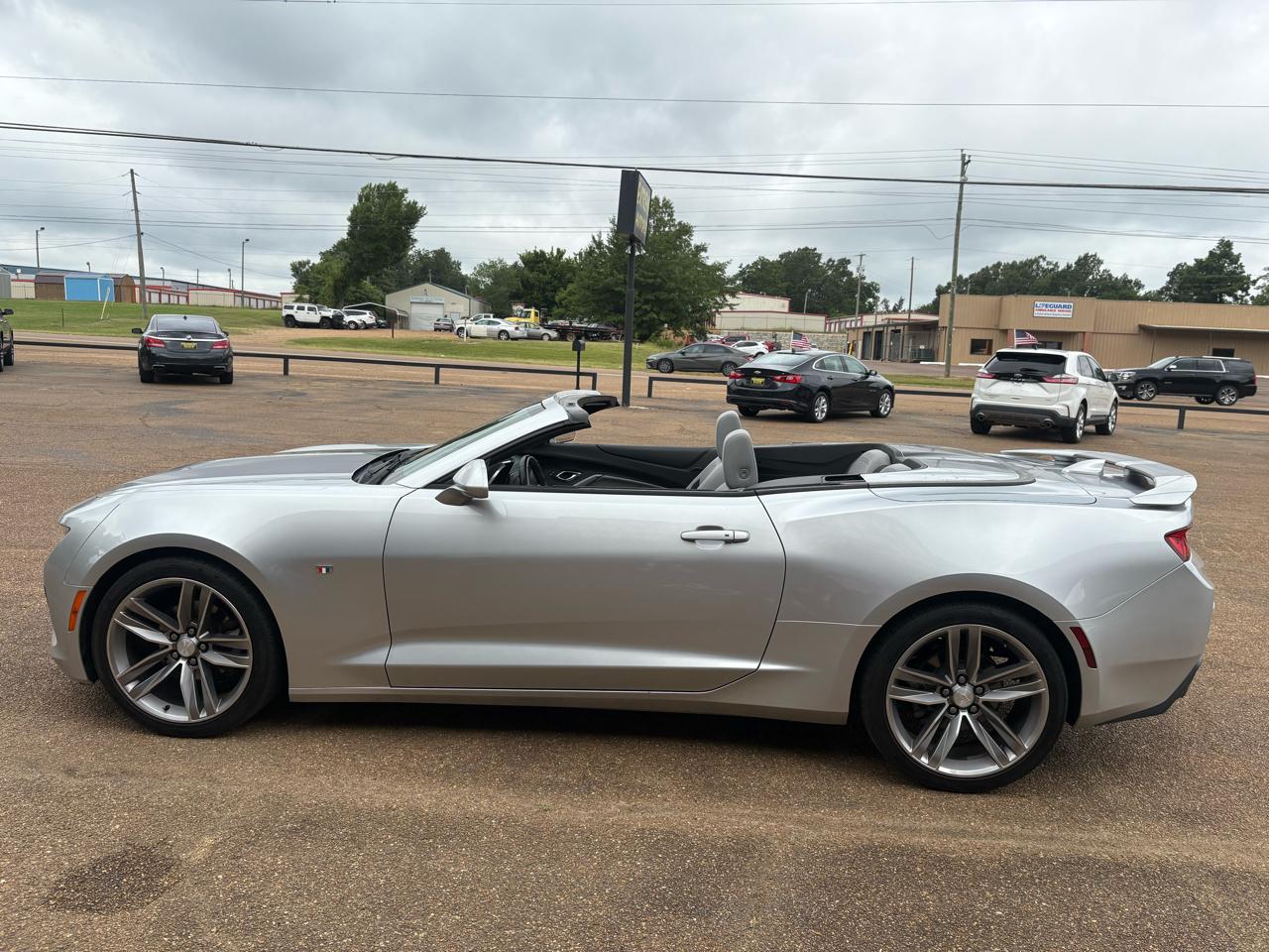 Chevrolet Camaro 2dr Conv 1LT 2017