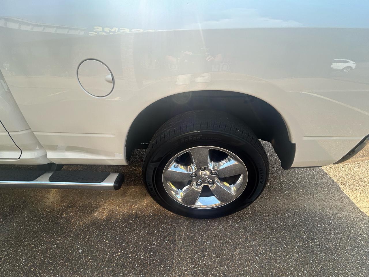 RAM 1500 4WD Quad Cab 140.5" Big Horn 2016
