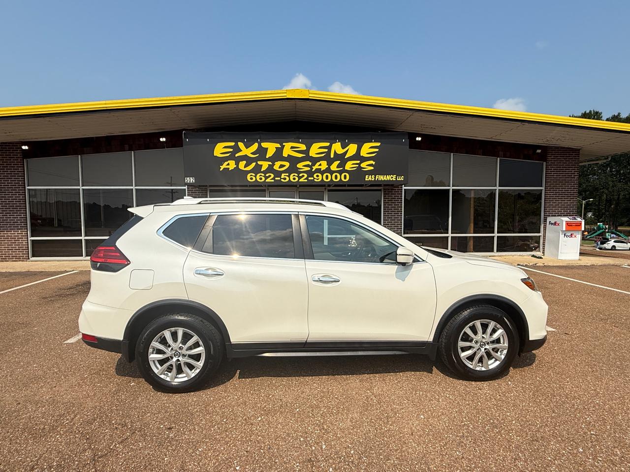 Nissan Rogue FWD SV 2017