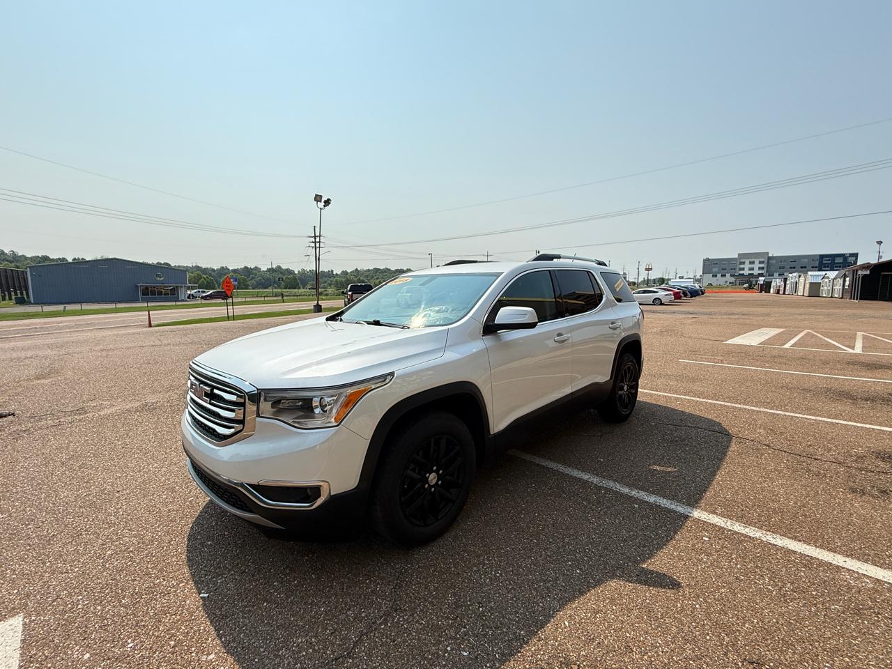 GMC Acadia FWD 4dr SLT w/SLT-1 2018