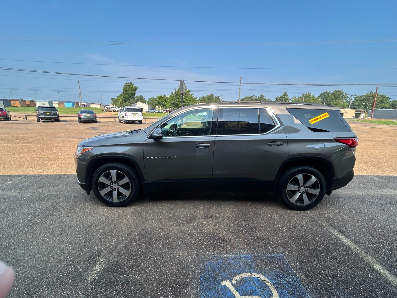 Chevrolet Traverse AWD 4dr LT Leather 2020