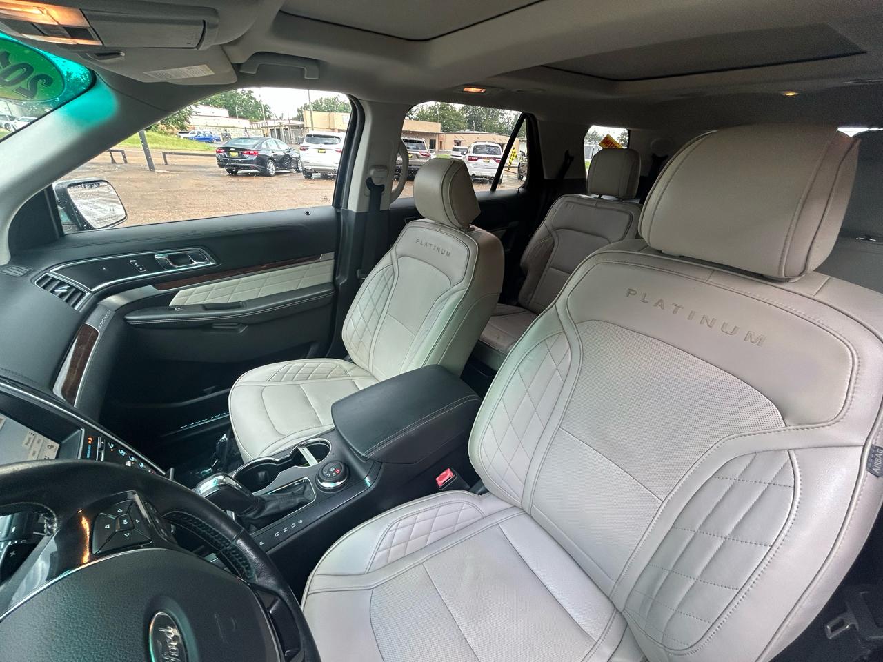 Ford Explorer Platinum 4WD 2017