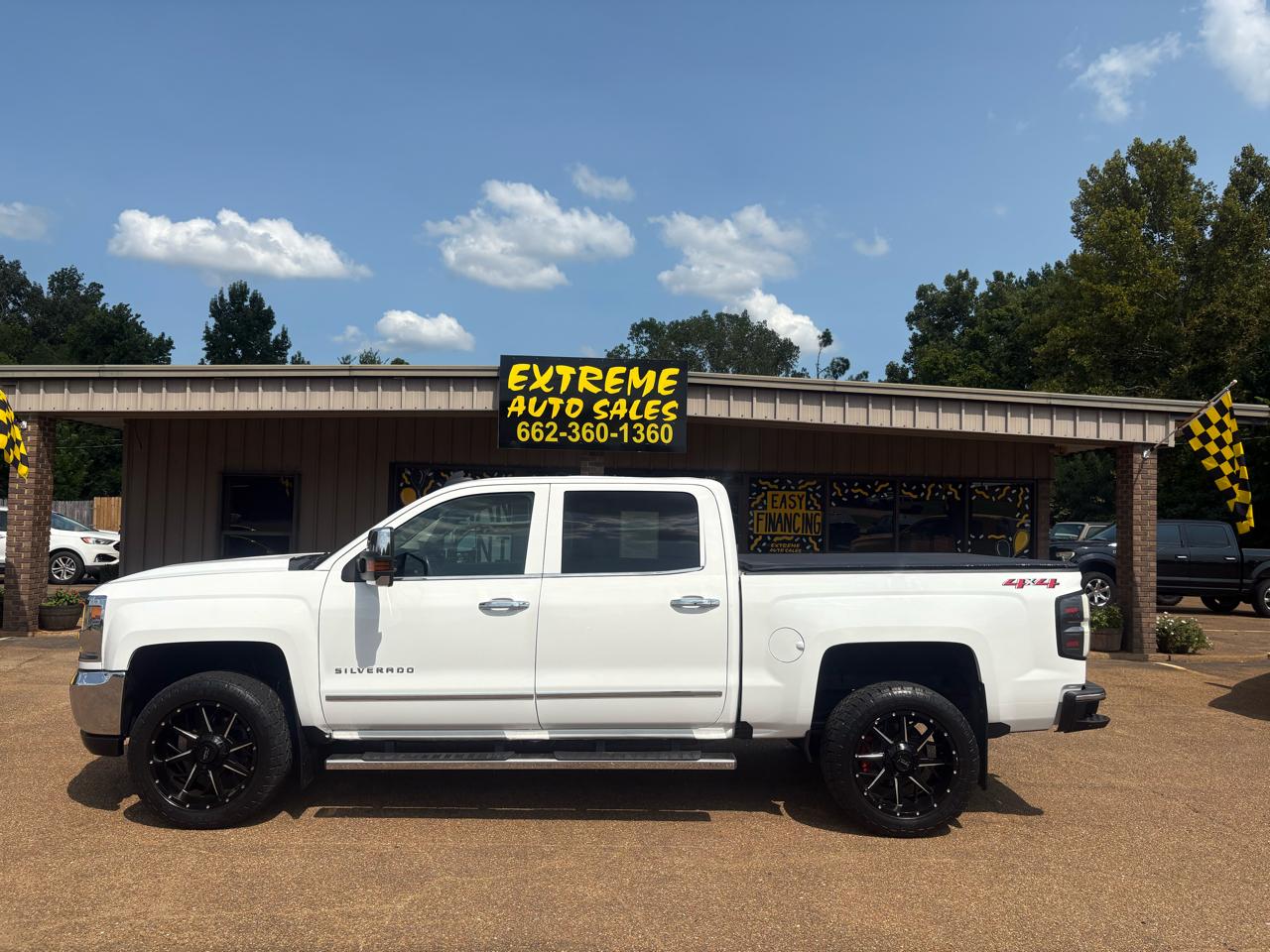 2018 Chevrolet Silverado 1500 4WD Crew Cab 143.5" LTZ w/1LZ