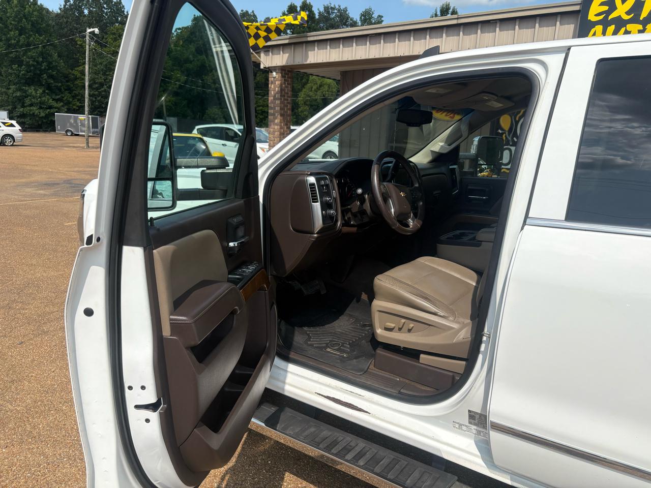 Chevrolet Silverado 1500 4WD Crew Cab 143.5" LTZ w/1LZ 2018