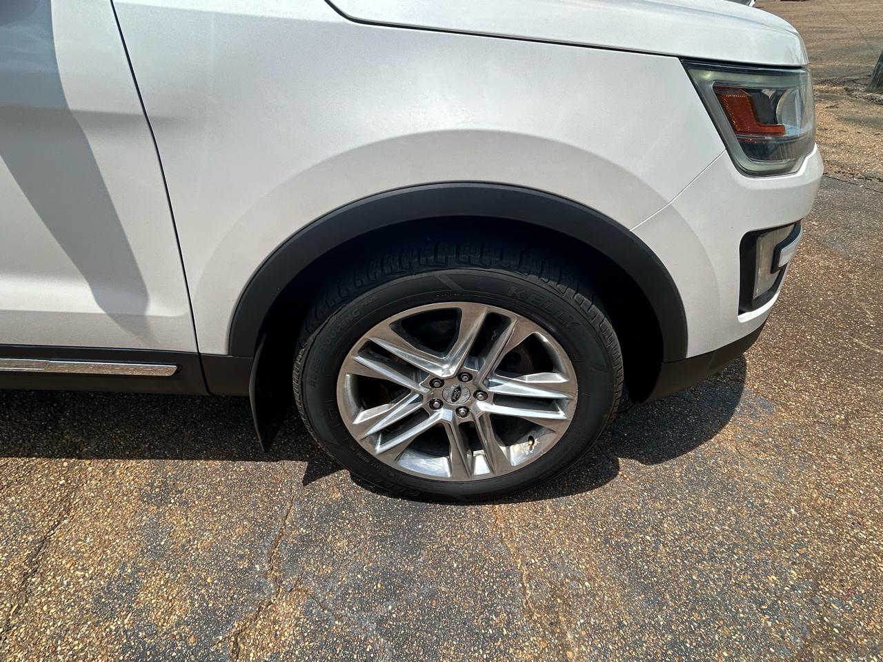Ford Explorer XLT 4WD 2017