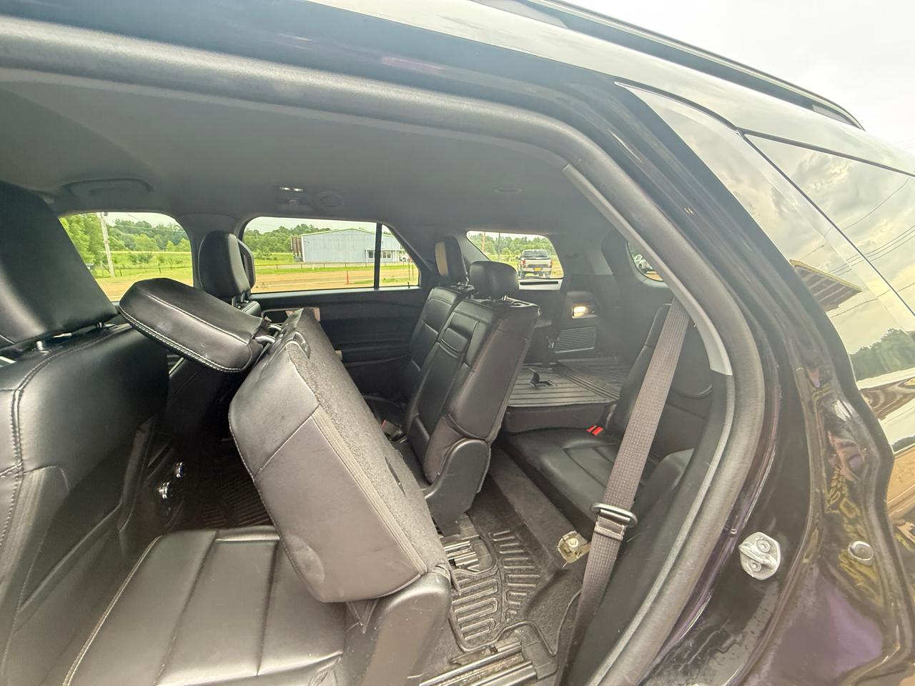 Ford Explorer XLT 4WD 2023