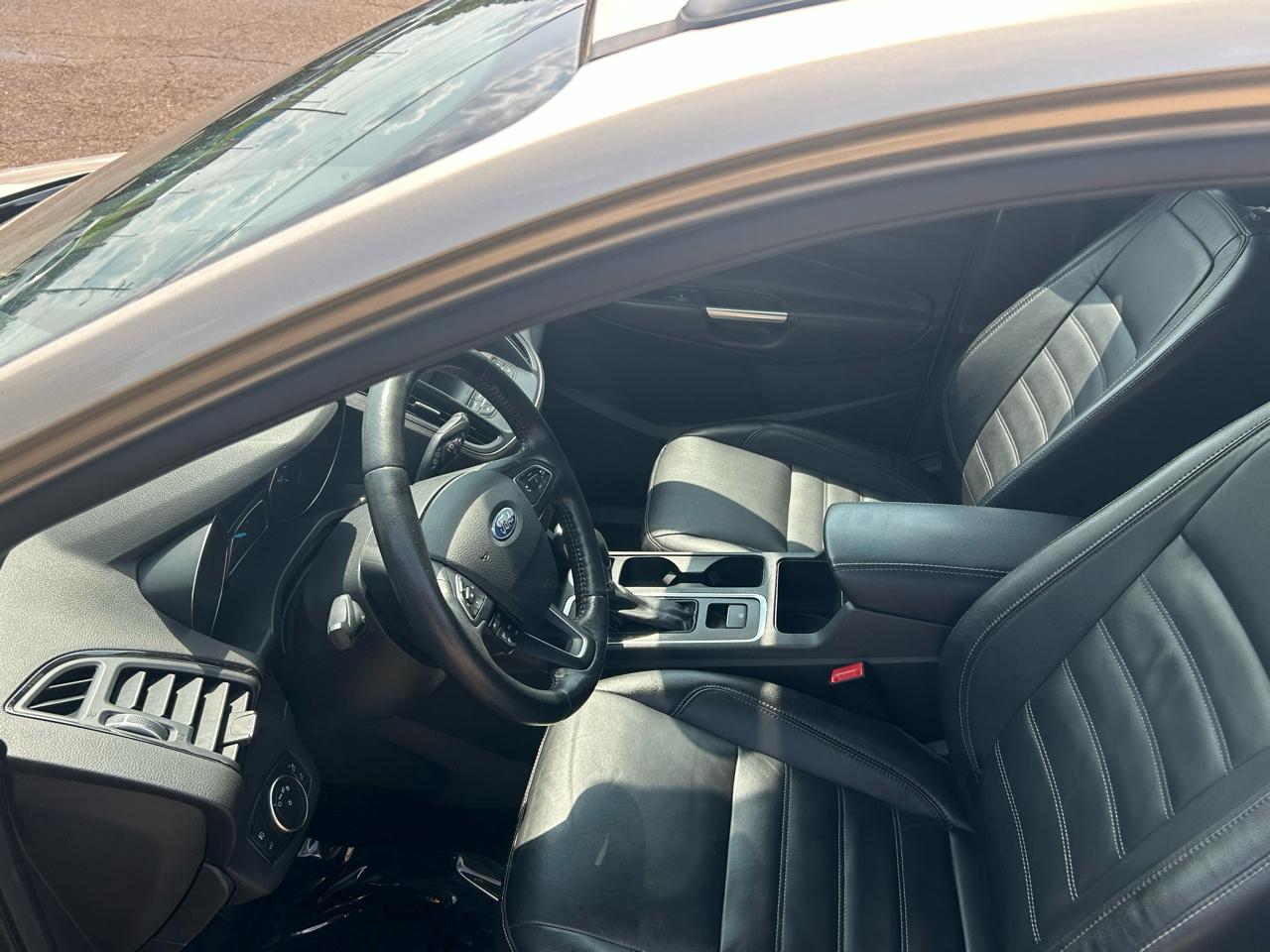 Ford Escape SEL 4WD 2018