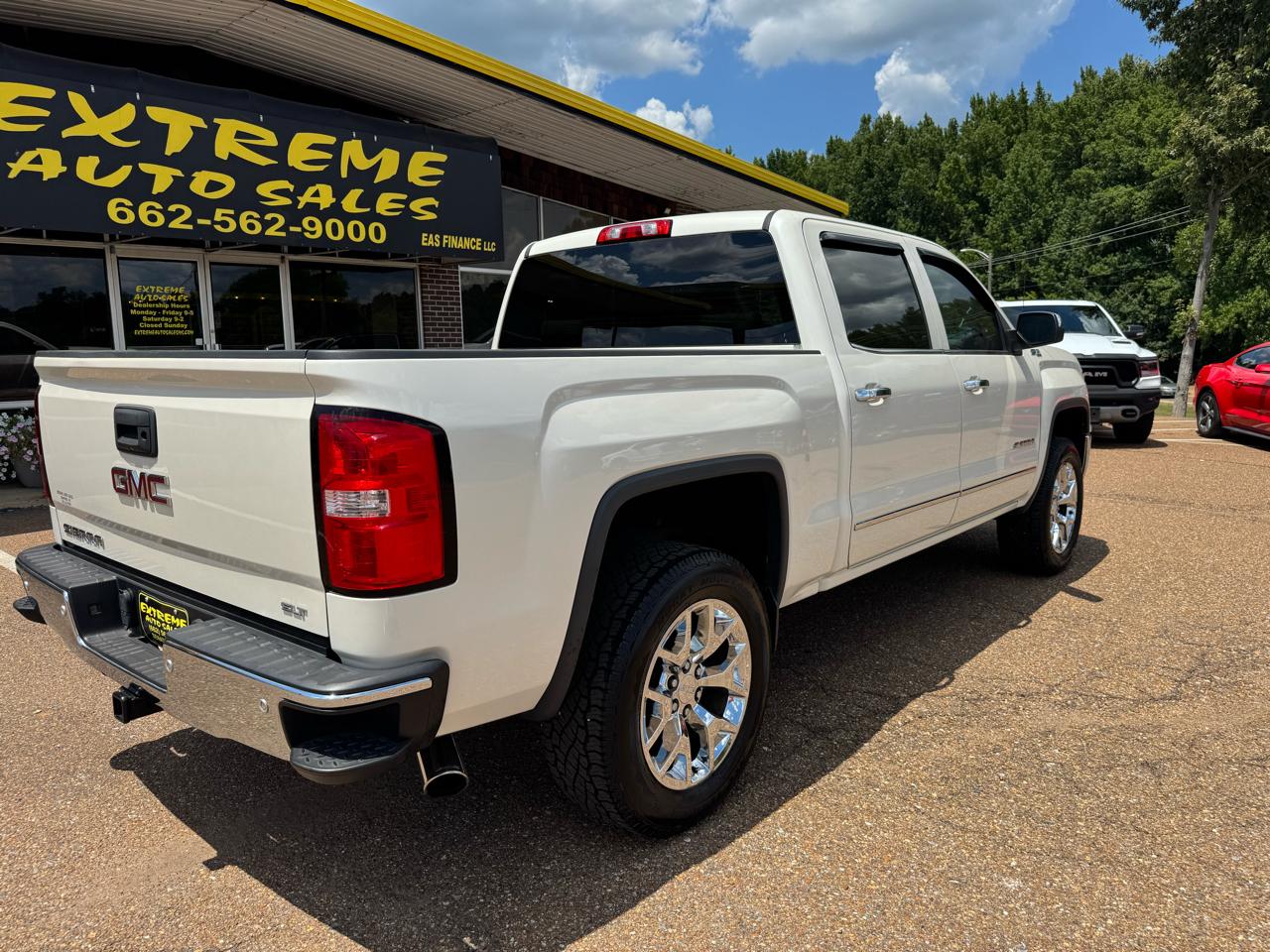 GMC Sierra 1500 4WD Crew Cab 143.5" SLT 2014