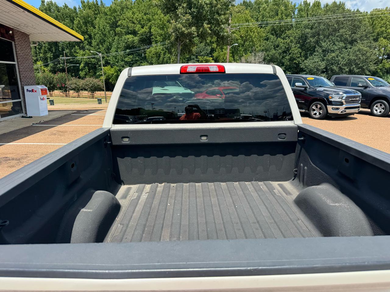 GMC Sierra 1500 4WD Crew Cab 143.5" SLT 2014